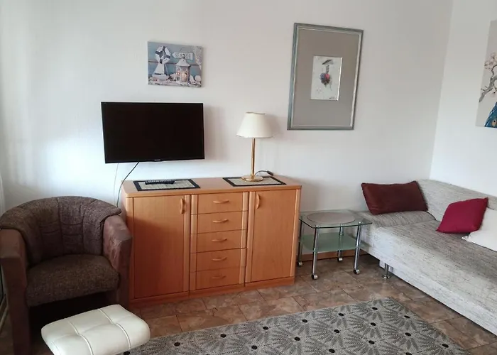 Neu Haus Elisabeth No 18